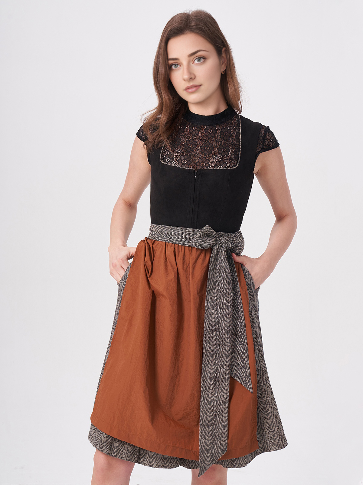 Dirndl mit Reißverschluss vorne in Schwarz