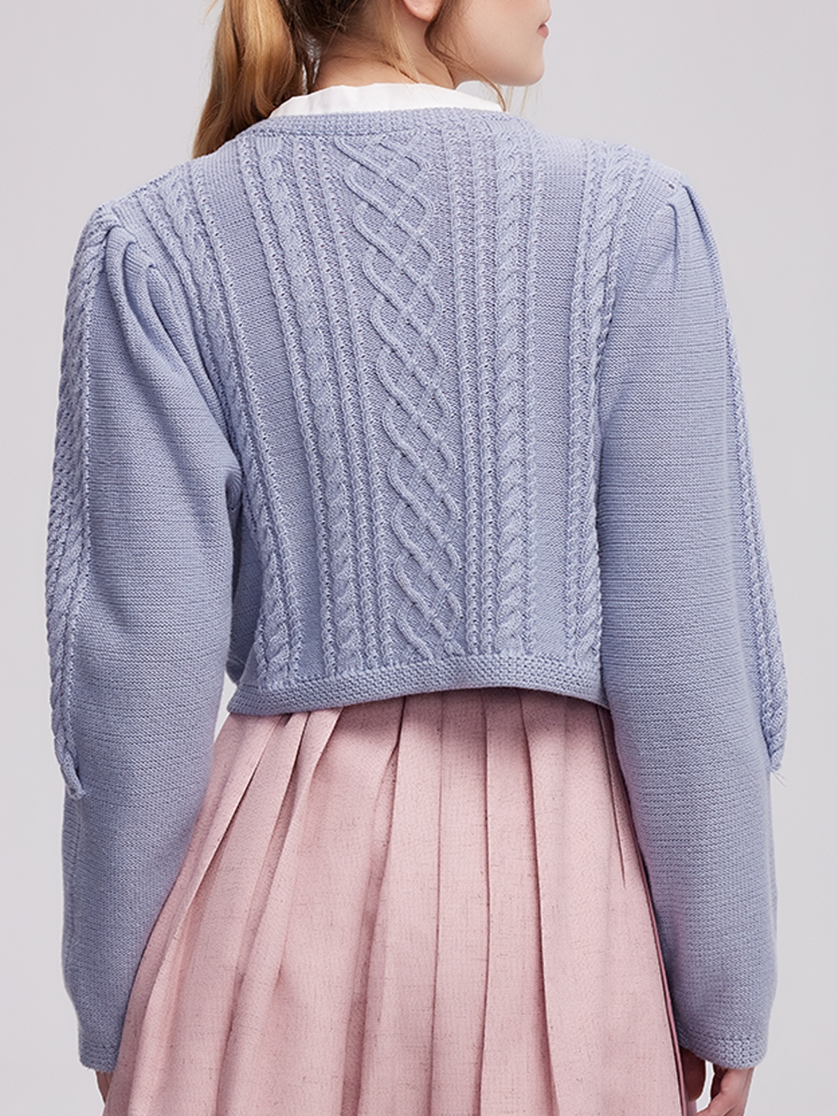 Dirndl zum Knöpfen in Blau